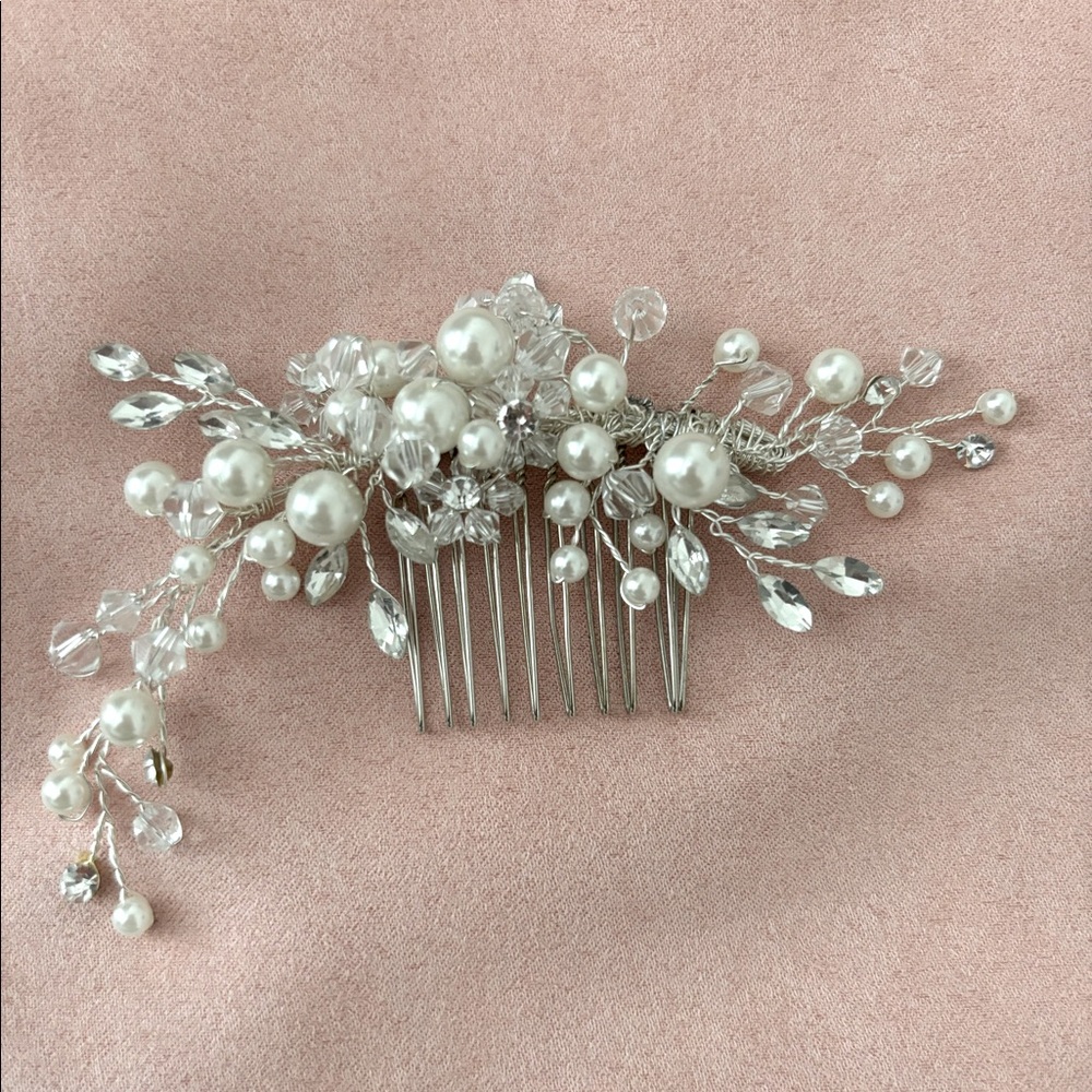 Dareth Colburn Hair Comb - Pearl & CZ